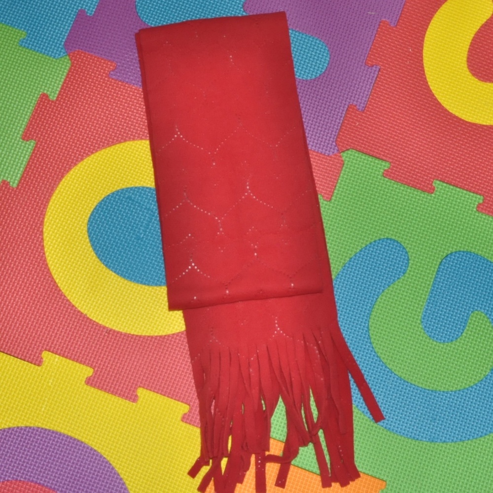 (NEW) GIRLS FLEECE SCARF (BUNDLE 2/$22)